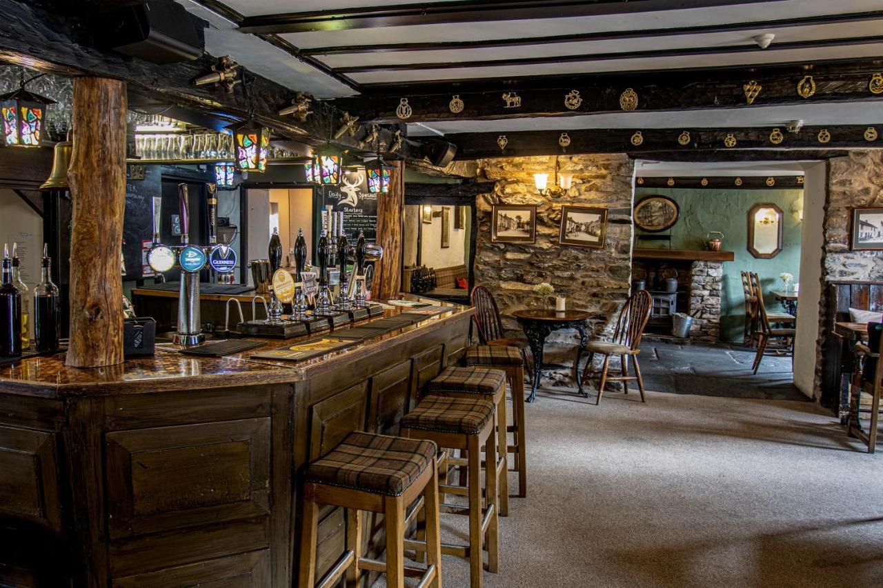 White Hart Inn Bouth Exteriör bild